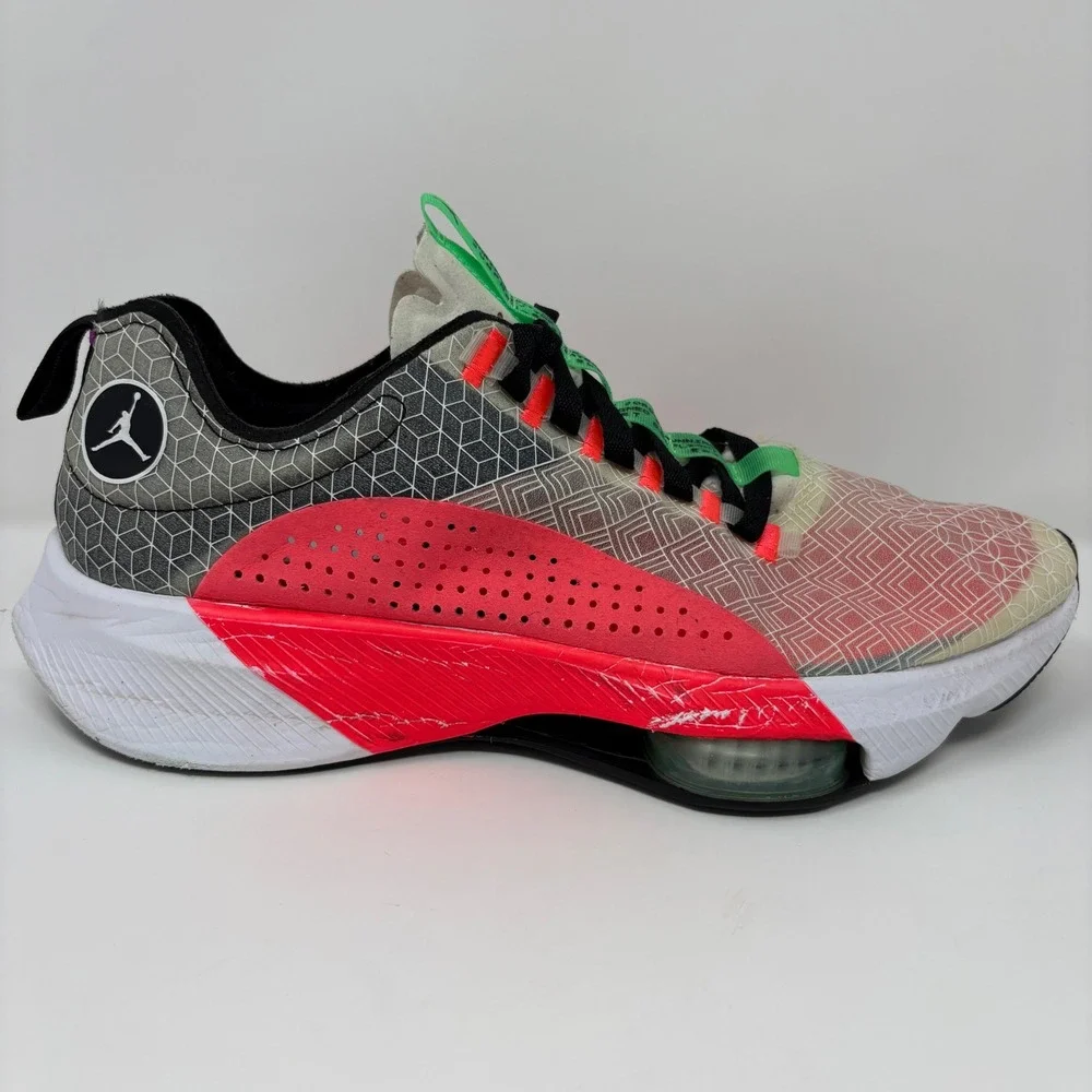 Jordan Air Zoom Renegade Men's Size 11.5 White Infrared Running Shoes CJ5383-002